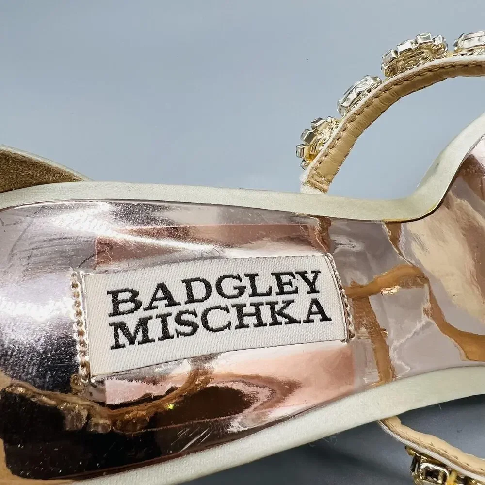 Badgley Mischka Sandals Womens 7 White Satin Bridal Rhinestone Ankle Wedge Shoes